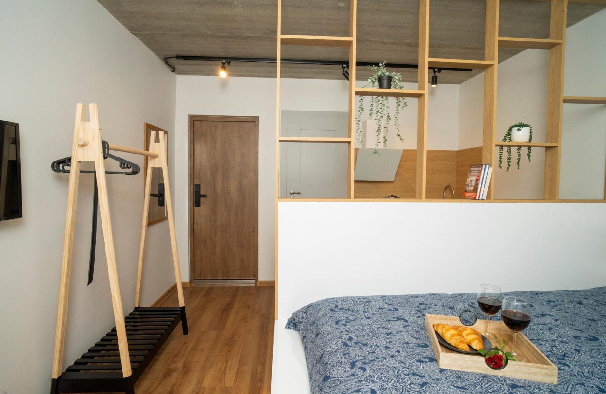 Fort63 Apartments Каунас Номер фото